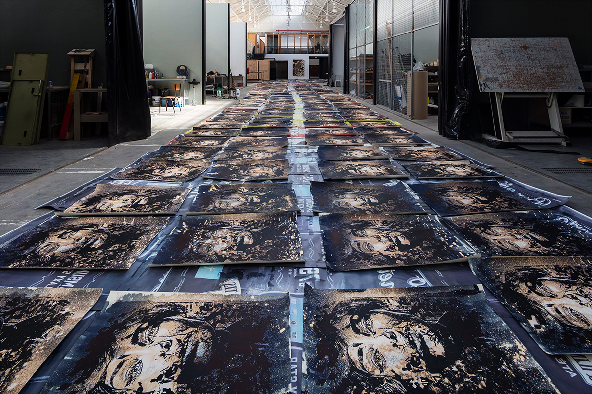 VHILS MUDE {{brizy_dc_image_alt imageSrc=